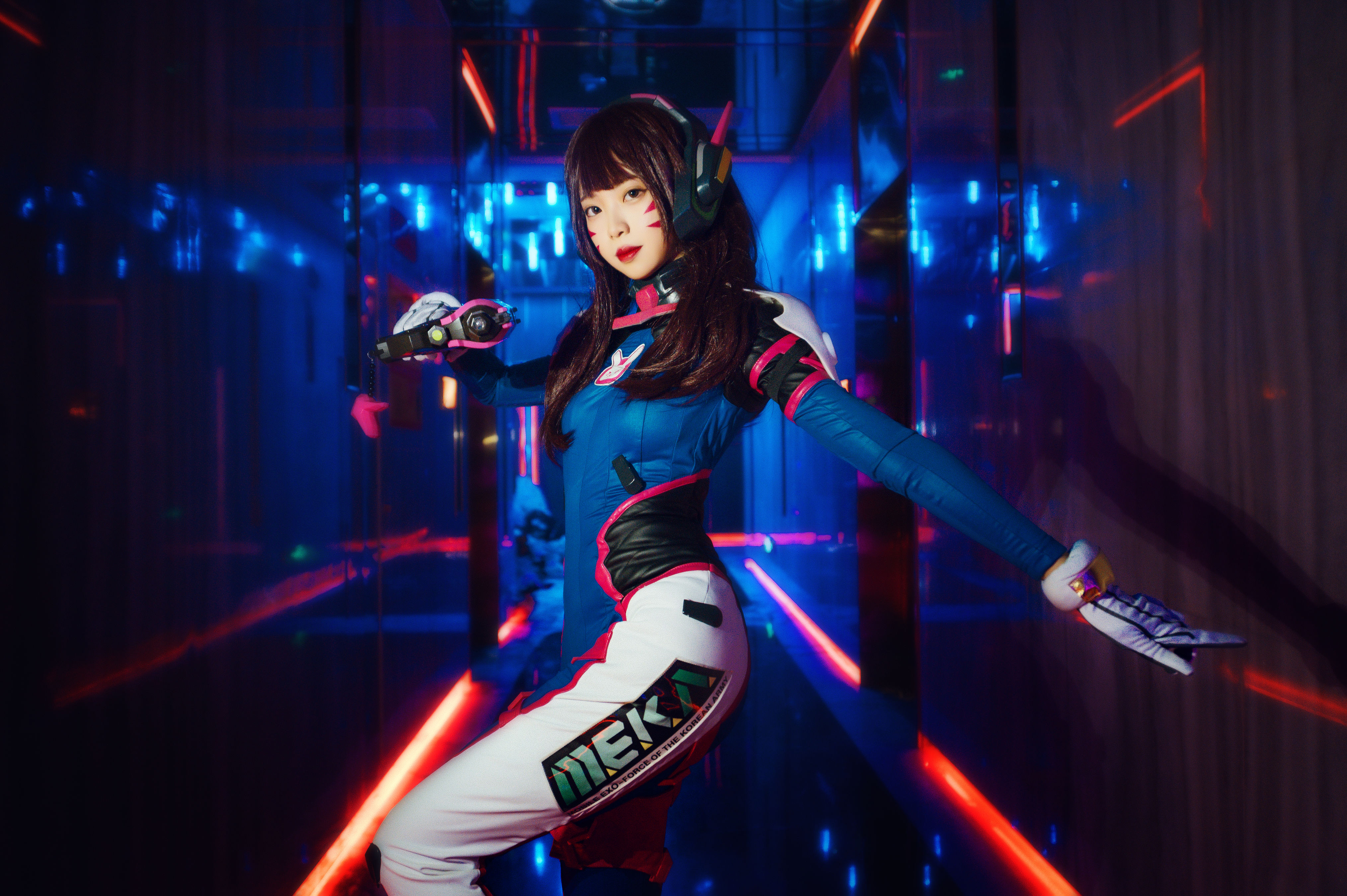 D.Va Cosplay 少女 写真集