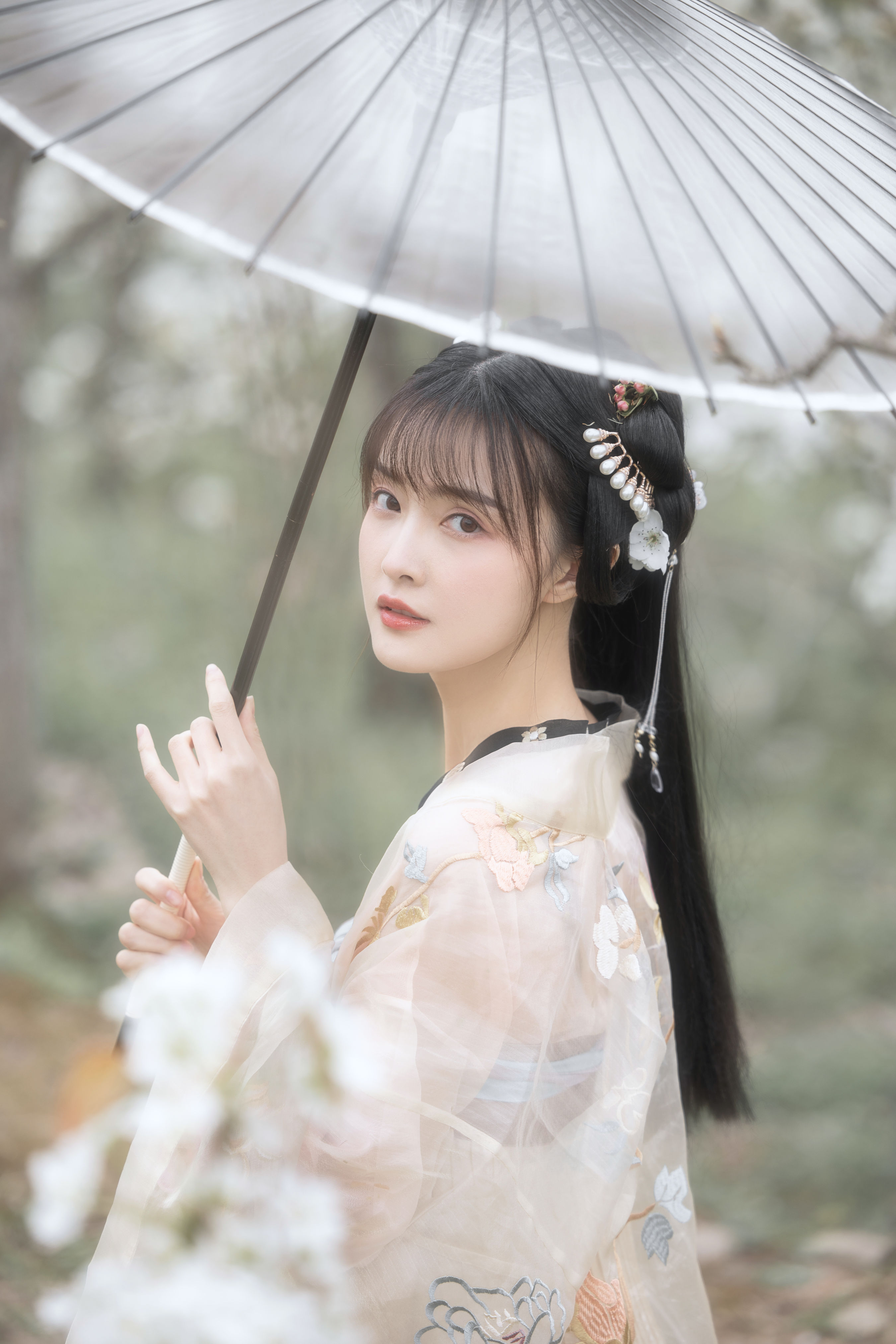 梨花 古装 花 美女