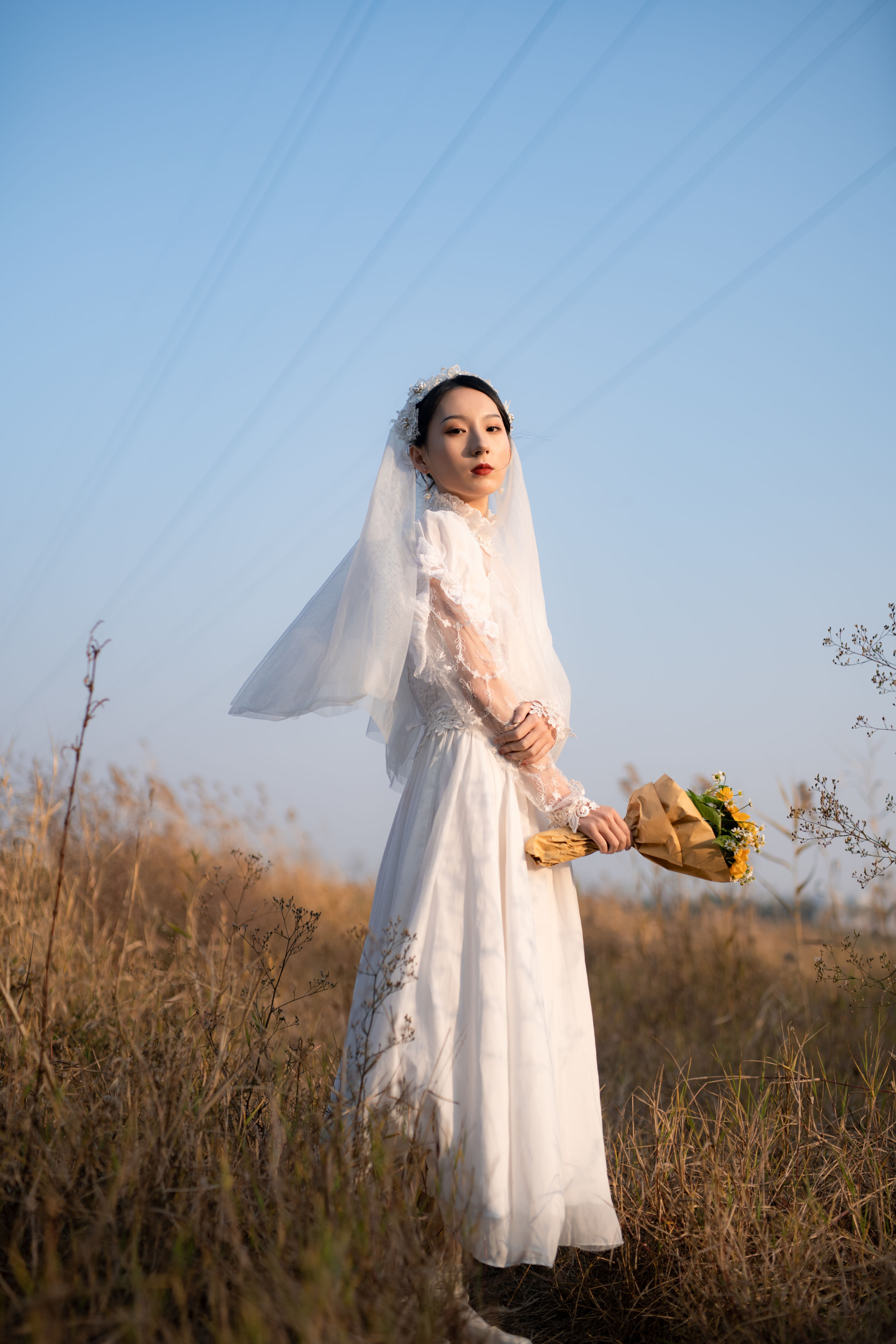 待嫁 夕阳 婚纱 新娘