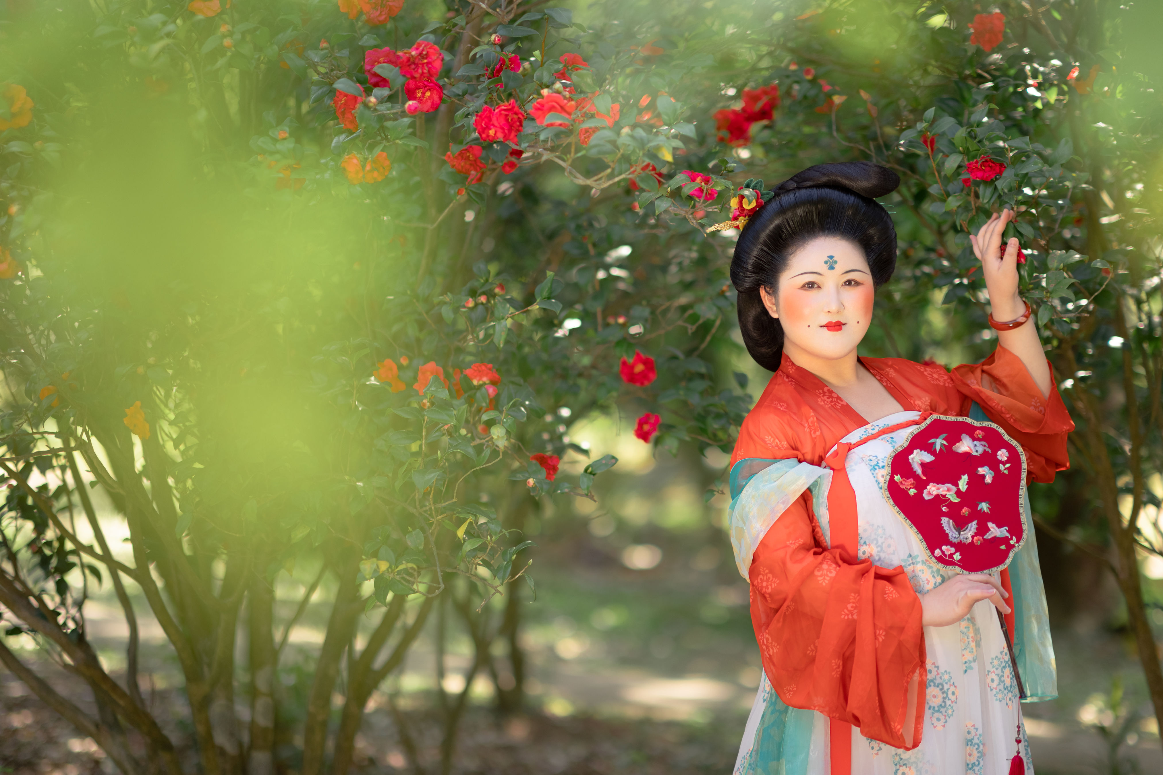 落红谁捡 古风 花 中国风 模特艺术