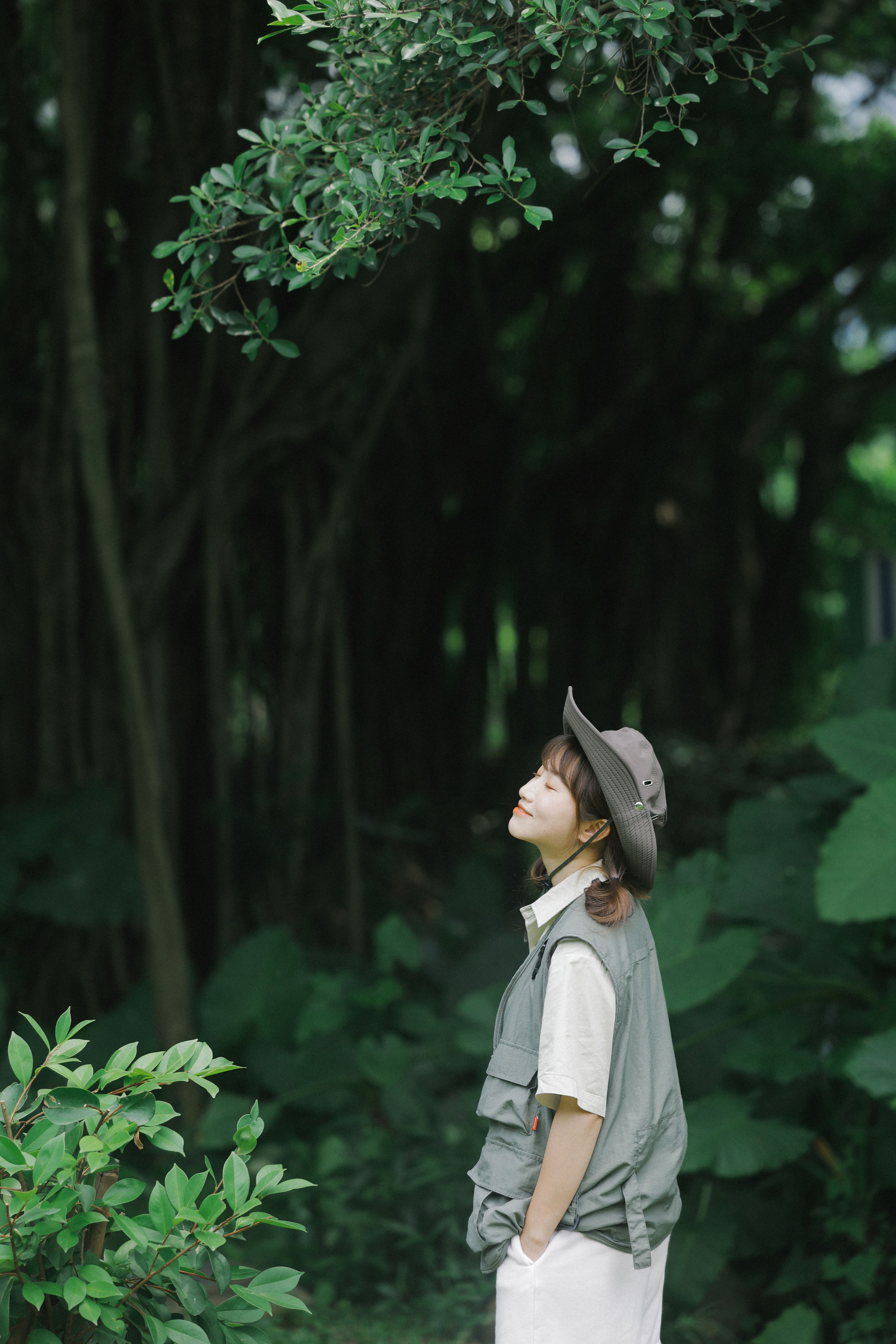 夏日露营 朋克 夏天 小清新 女生 情绪