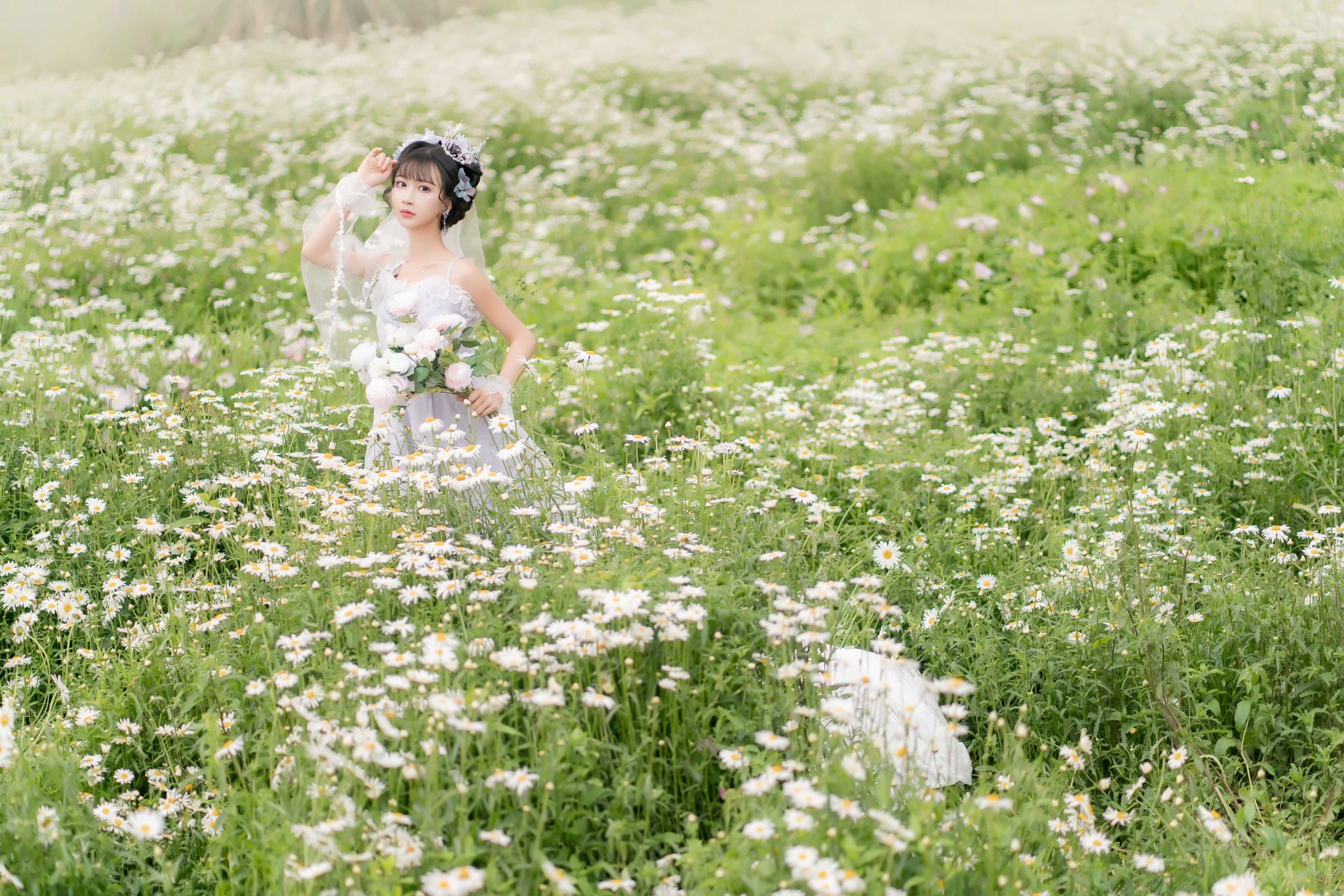 星光浪漫 精美 小清新 漂亮 优美 花 婚纱 少女