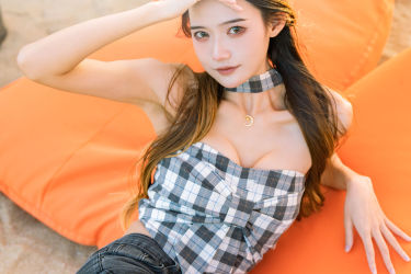 阳光沙滩 模特 写真 摄影 美女 夏天