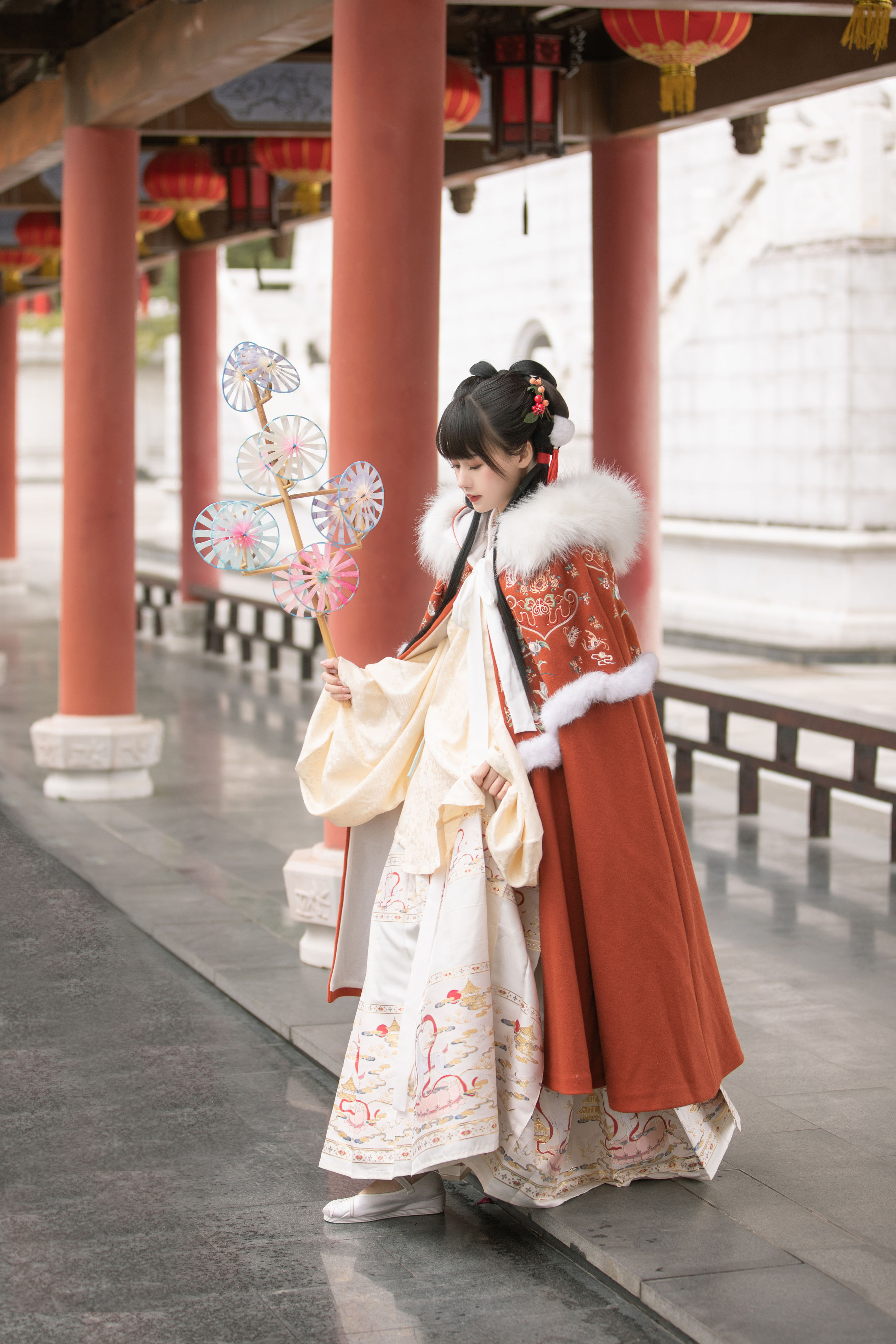 元日 古装 节日 少女 优美 姑娘 过年