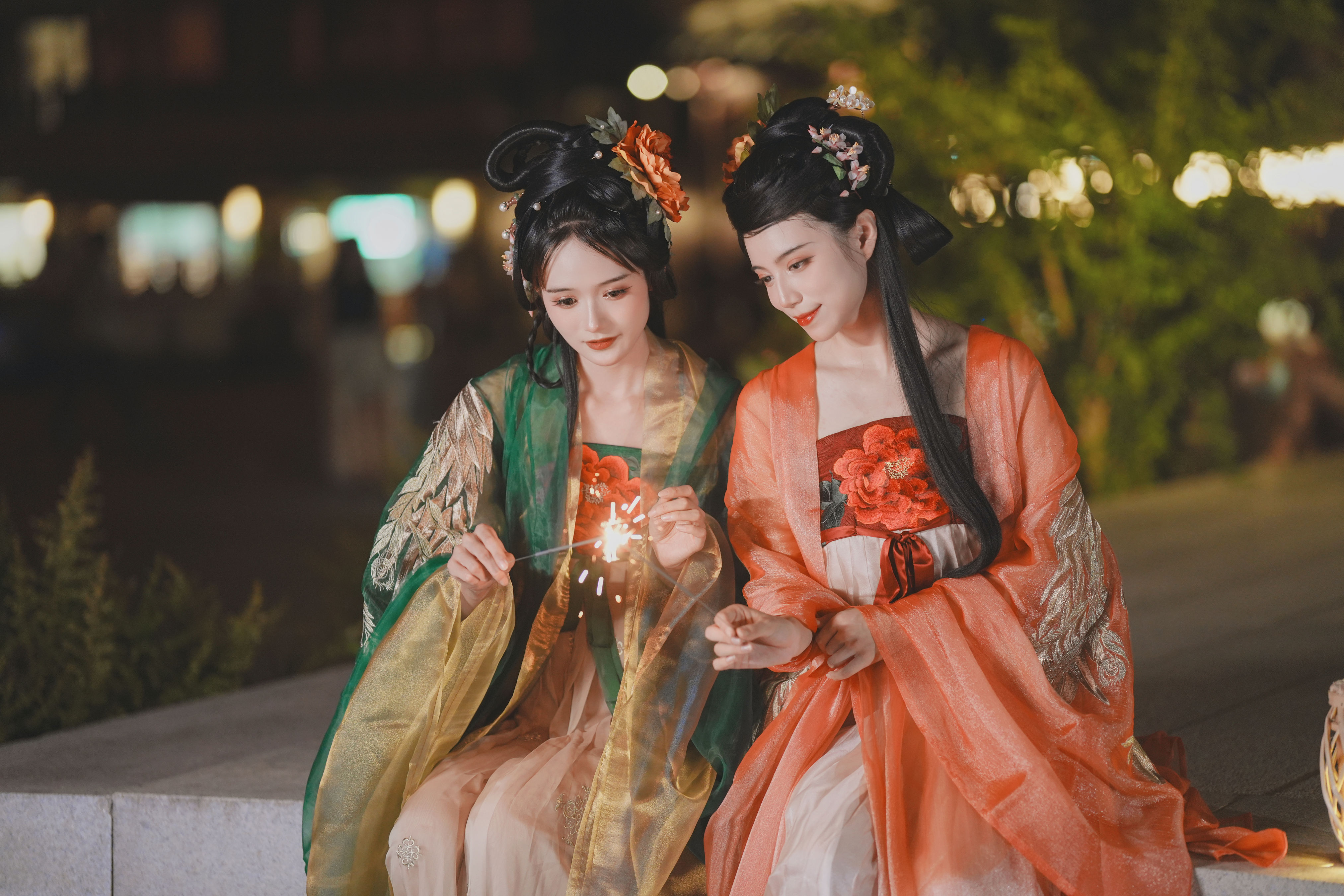 夜游灯会 汉服 美人 古风 闺蜜 街拍