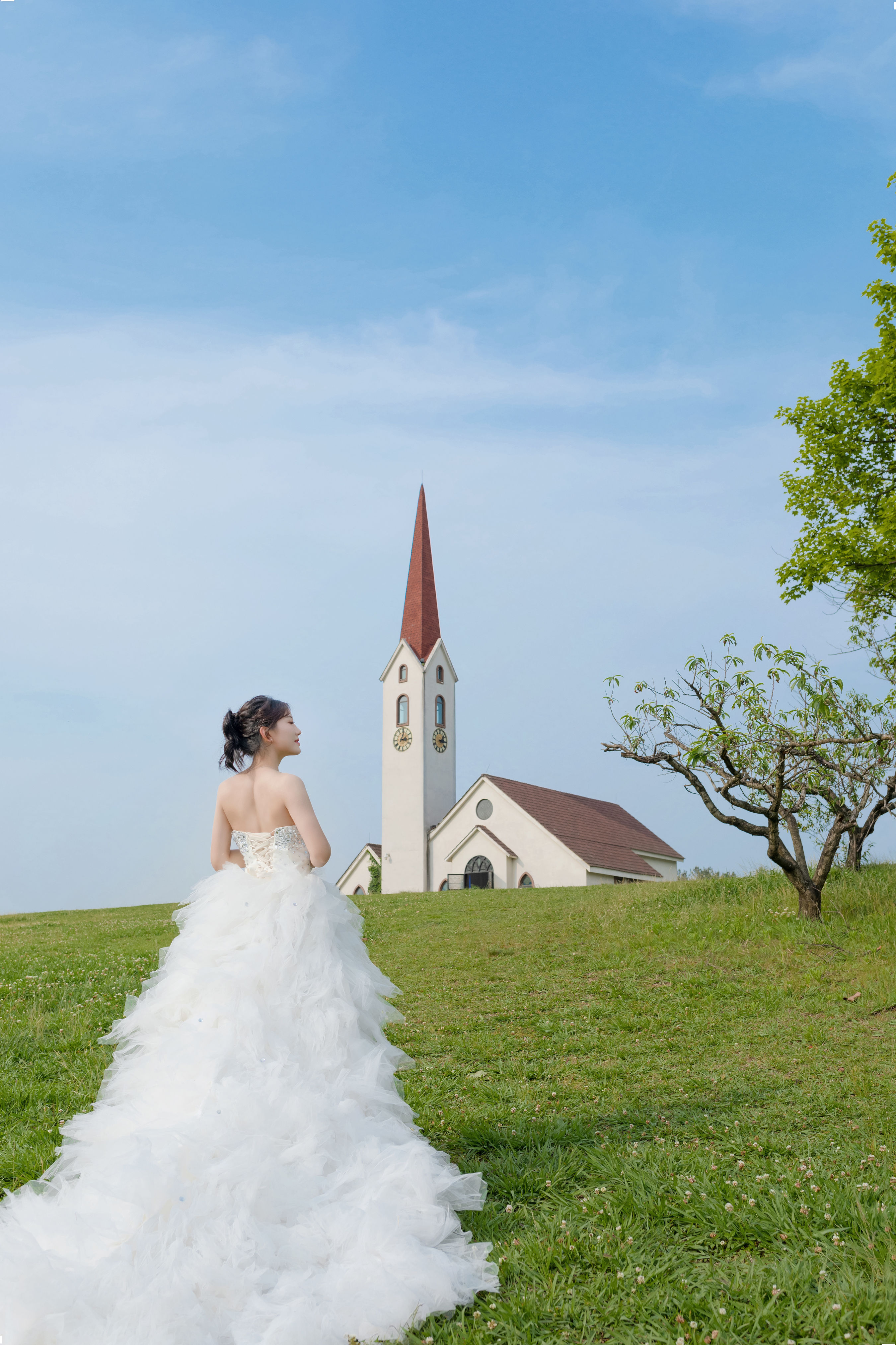 少女婚纱梦 婚纱 写真 少女 养眼 小清新 绿色