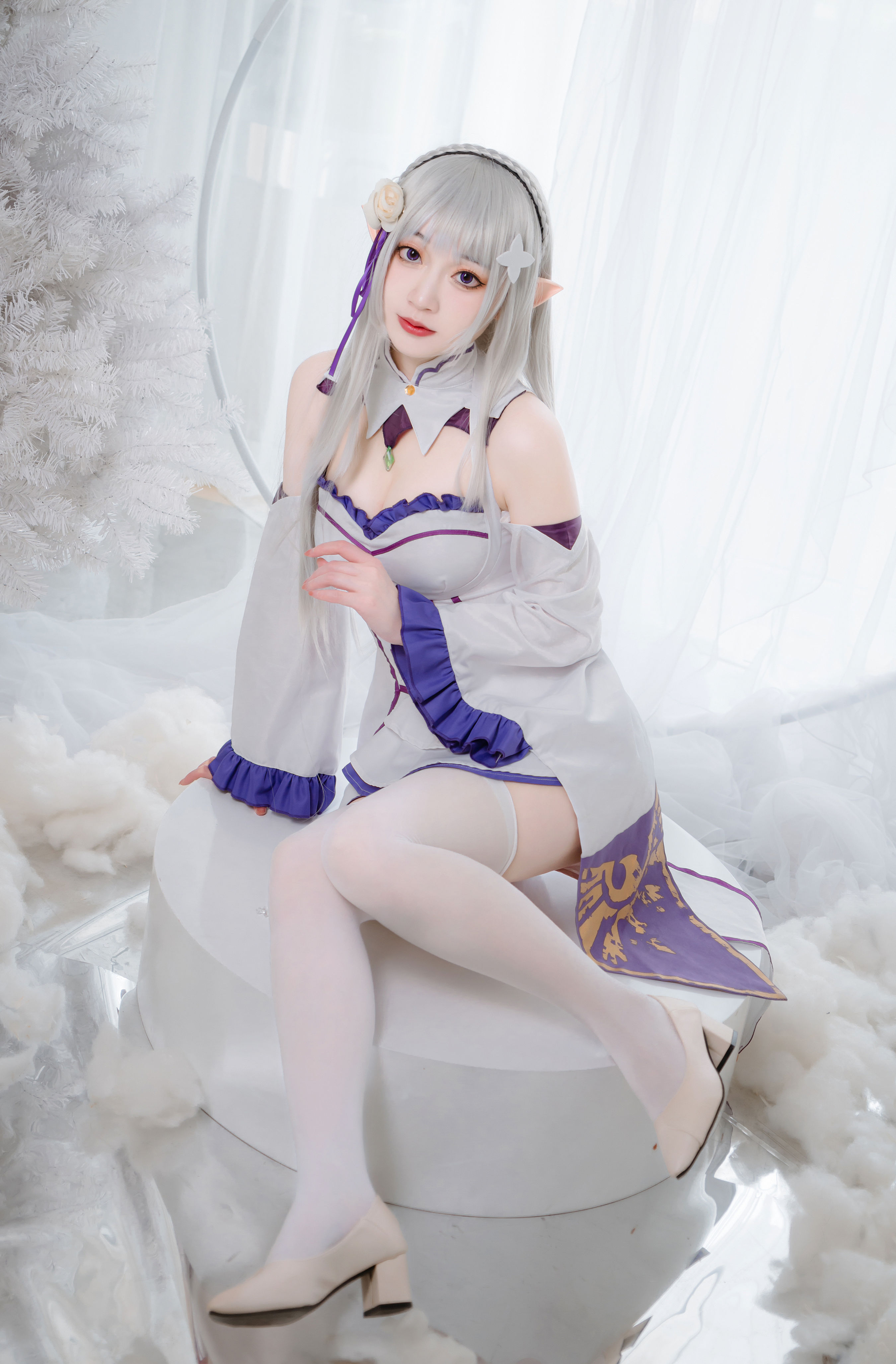 艾米莉亚 二次元 美少女 Cosplay 小姐姐