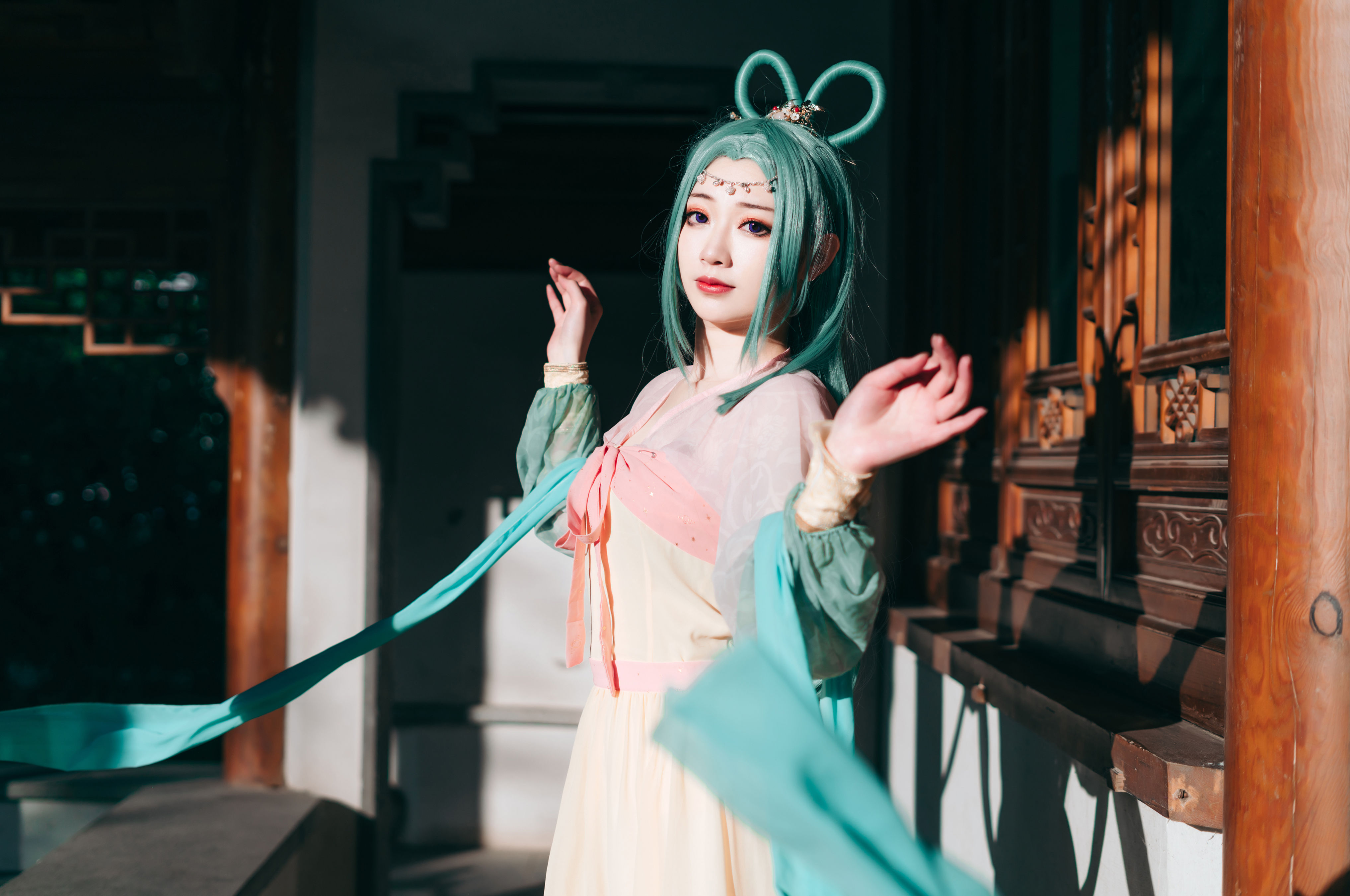 蓝兔宫装拟人 Cosplay 二次元 美少女 妹子 兔女郎