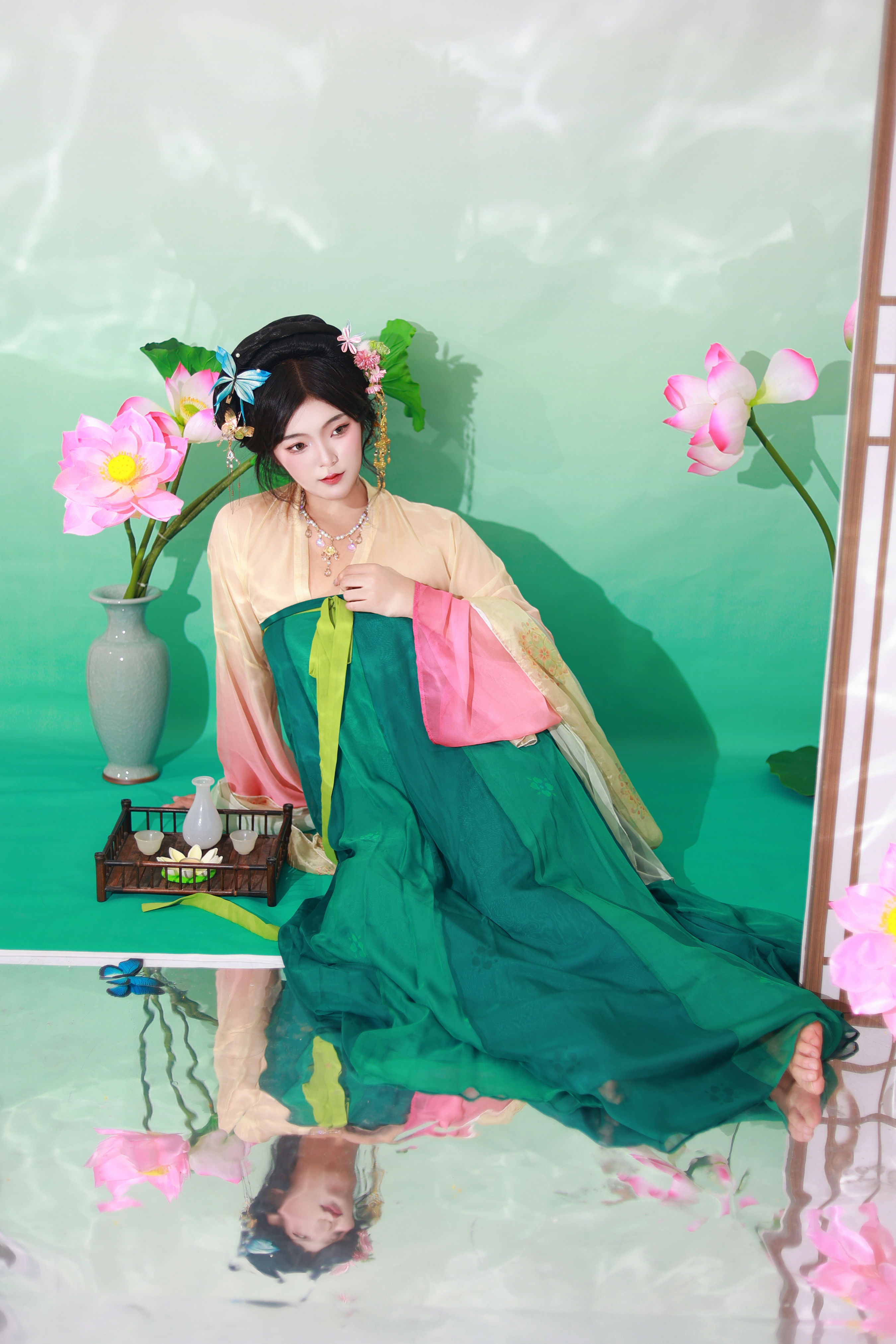 芙蓉画卷 古装 莲花 美人 写真 汉服