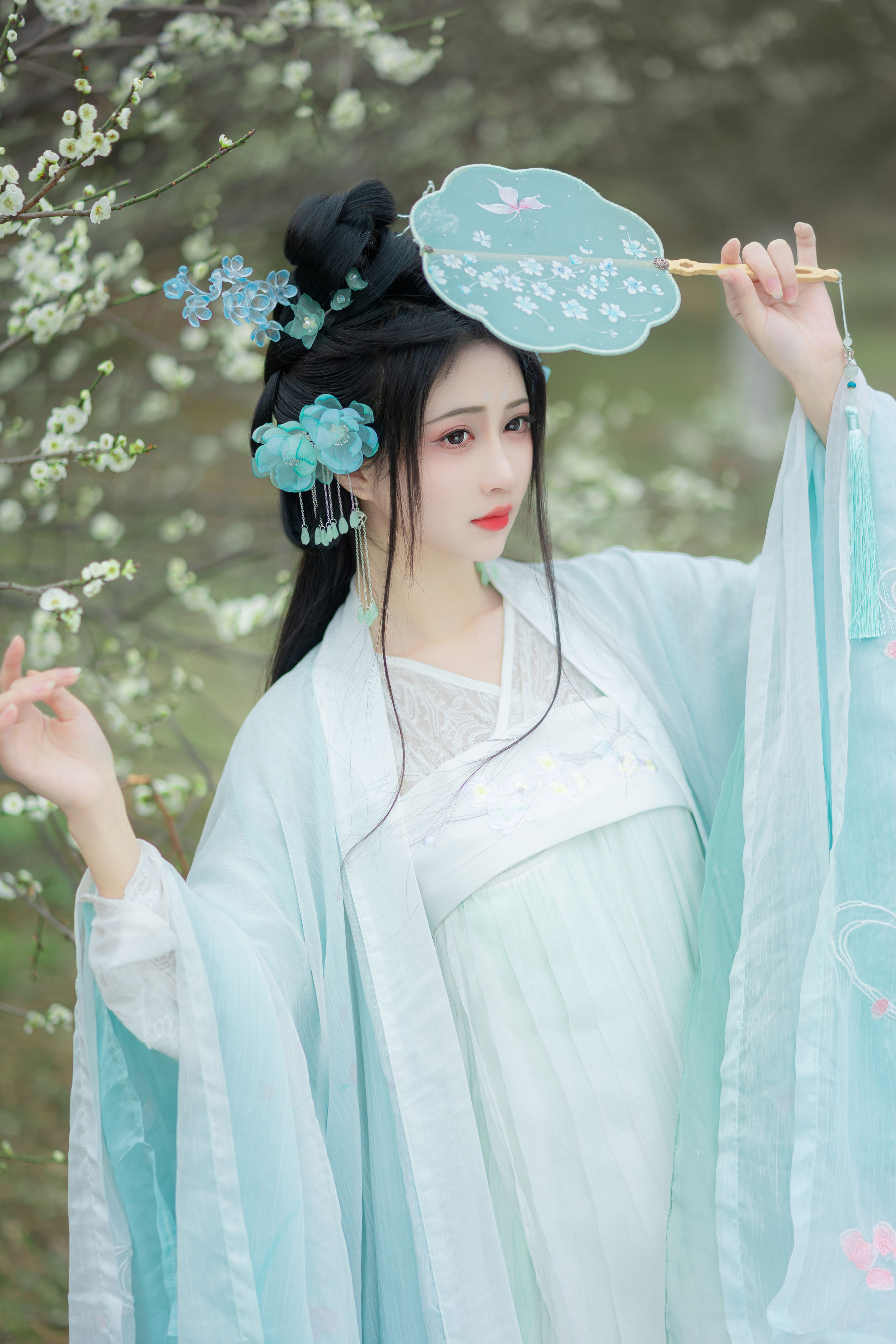 千霜 古风 汉服 美人 花 仙女