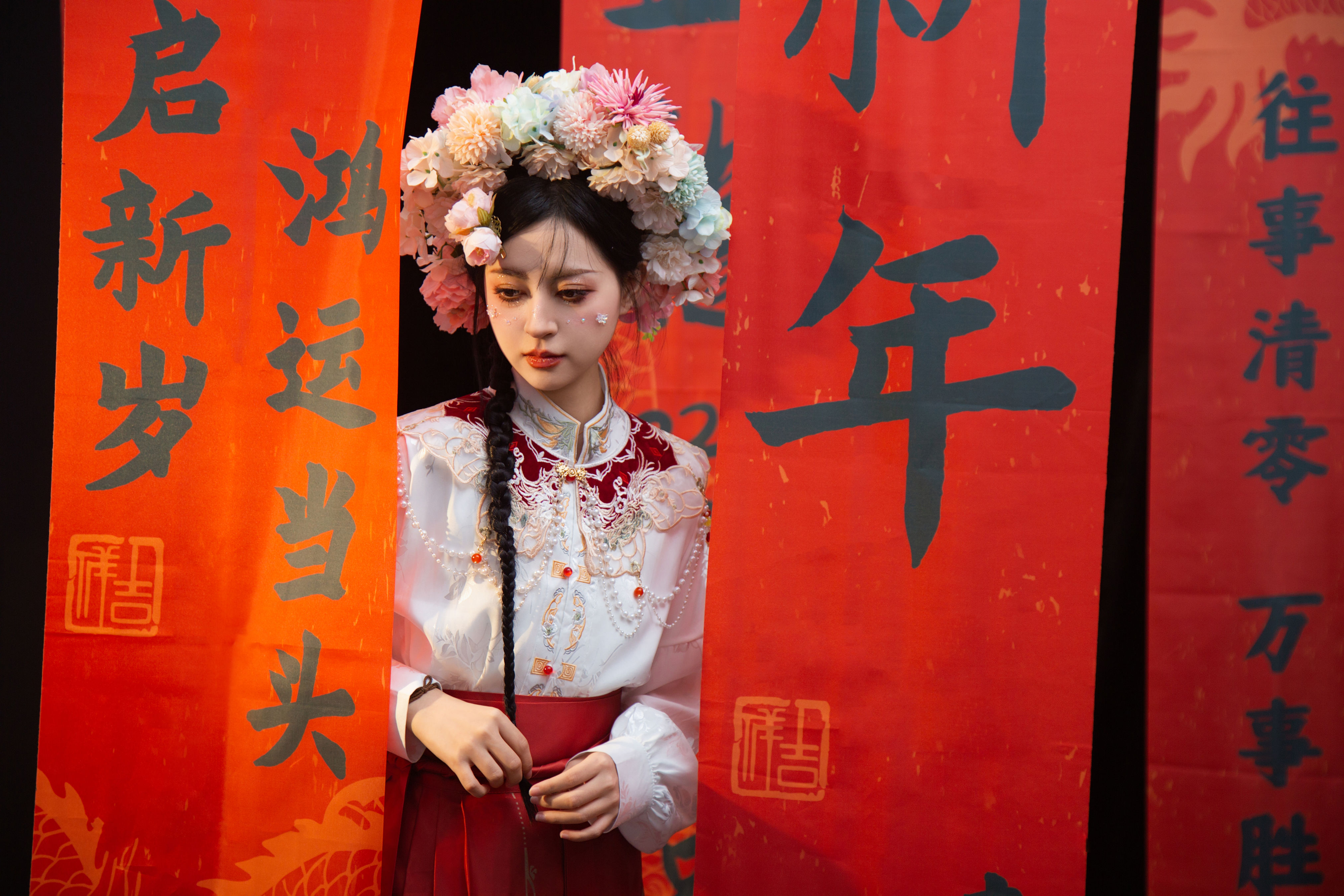 簪花马面裙 红色 喜庆 节日 新年 写真