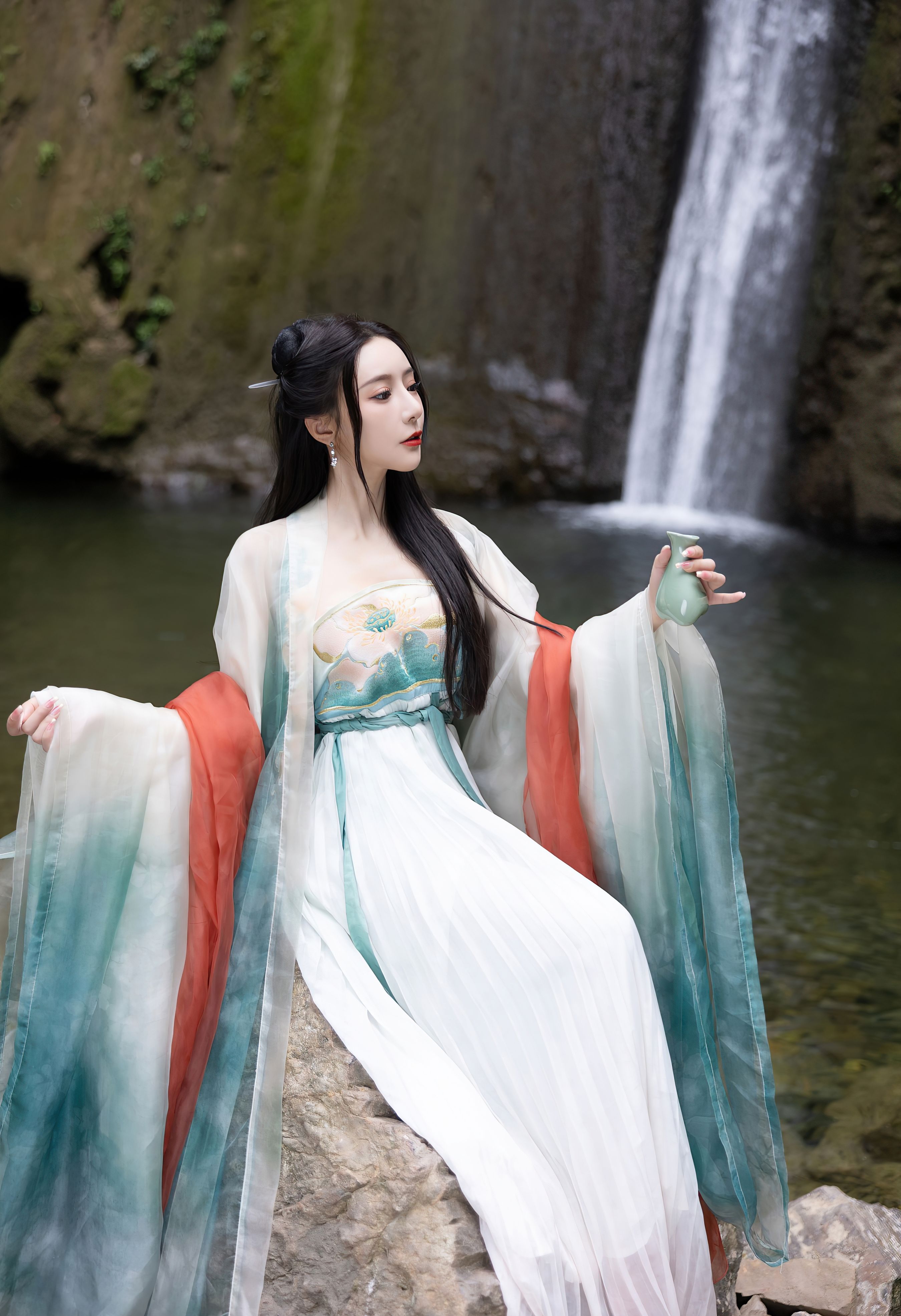 东方不败 汉服 美女 模特 女神 Cosplay