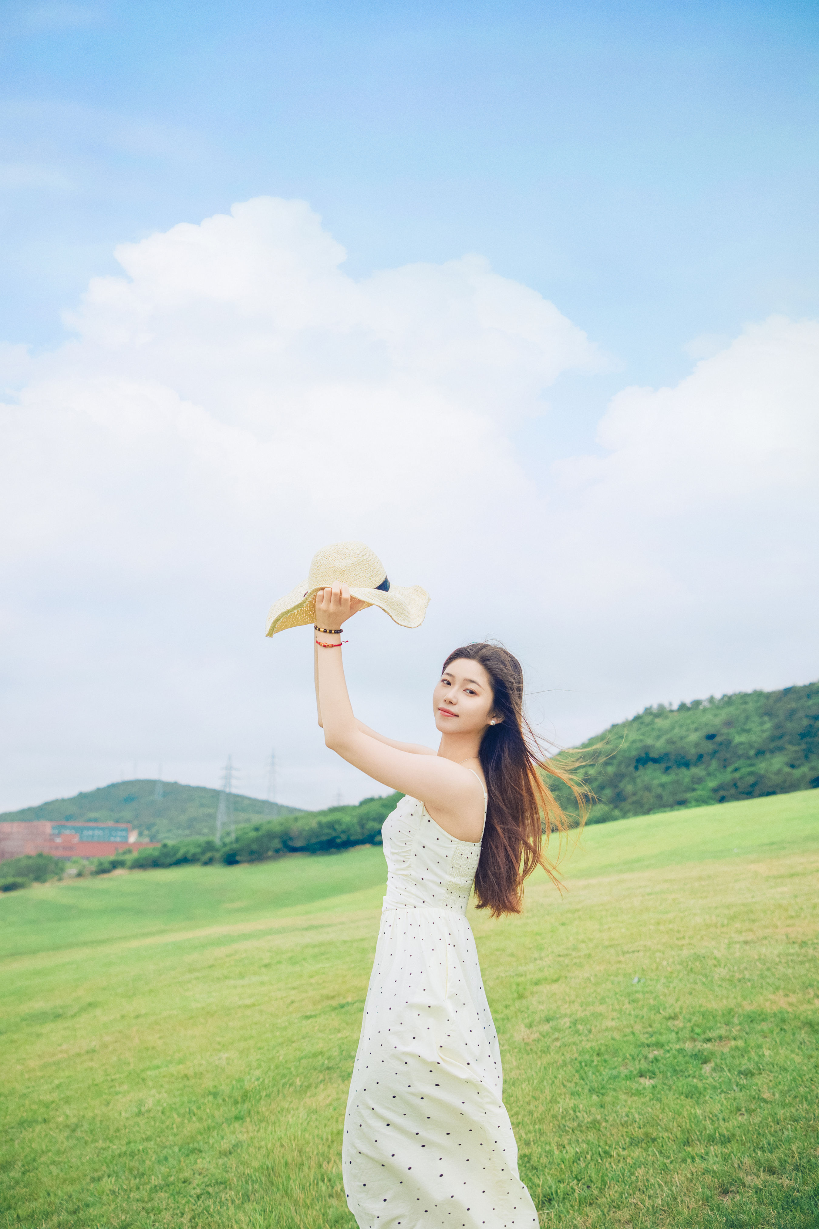 夏天的一抹绿 壁纸 夏天 小清新 女孩 甜美 绿色