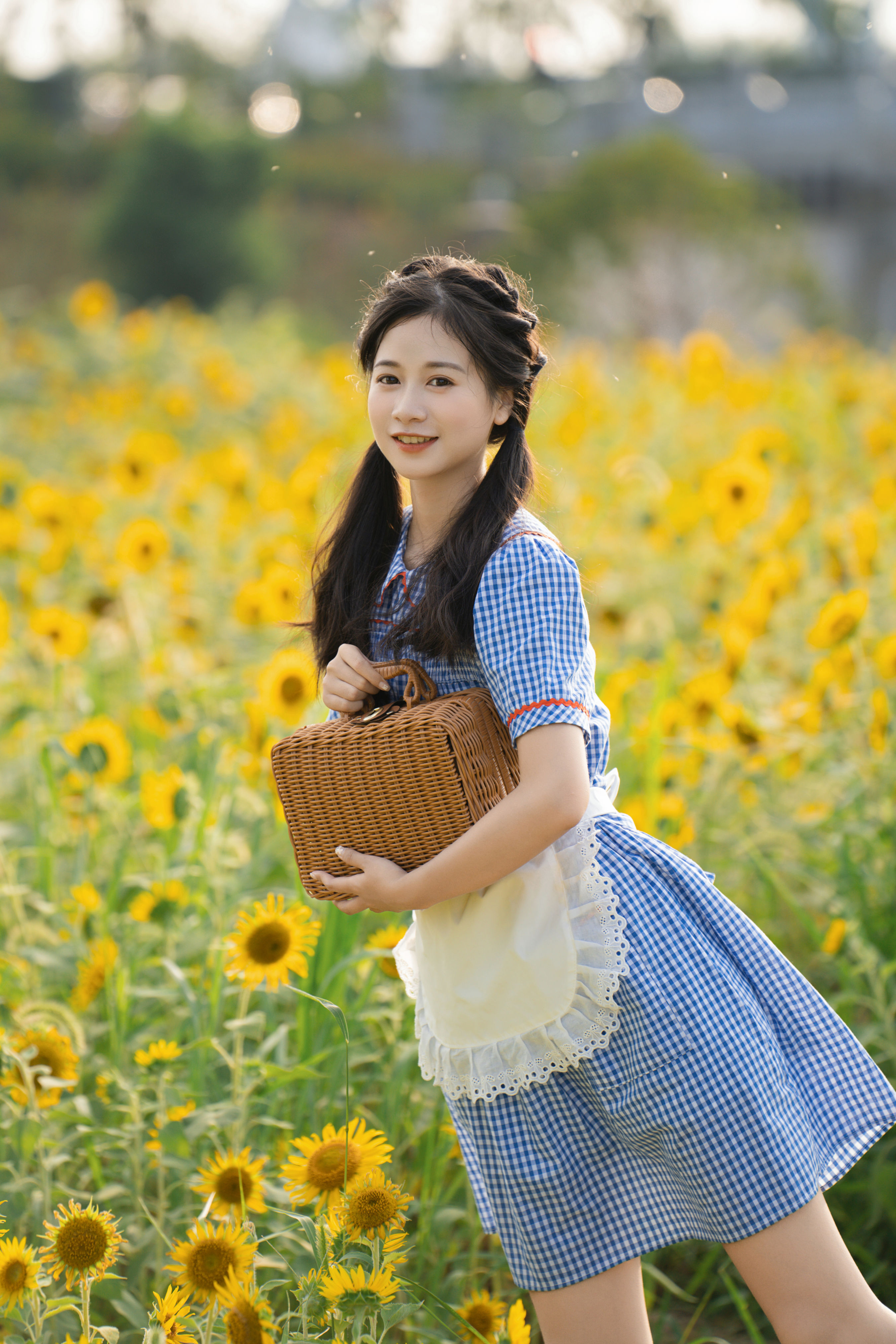 和向日葵一样明媚 清纯 可爱 向日葵 妹子 双马尾