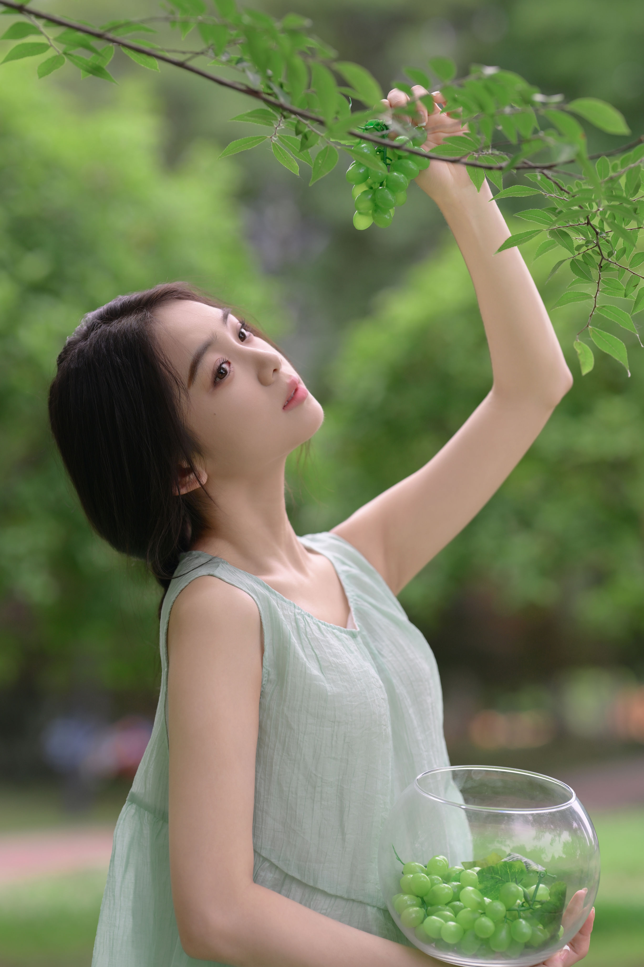 与绿色同频的夏天 小清新 绿色 夏天 少女 养眼